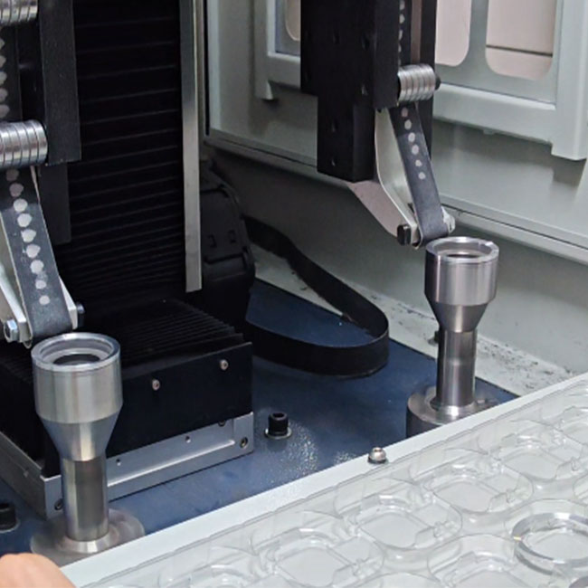 Оборудование для шлифовки и полировки круглых изделий на 2-х станциях с ЧПУ для обработки поверхностей правильных круглых изделий 7