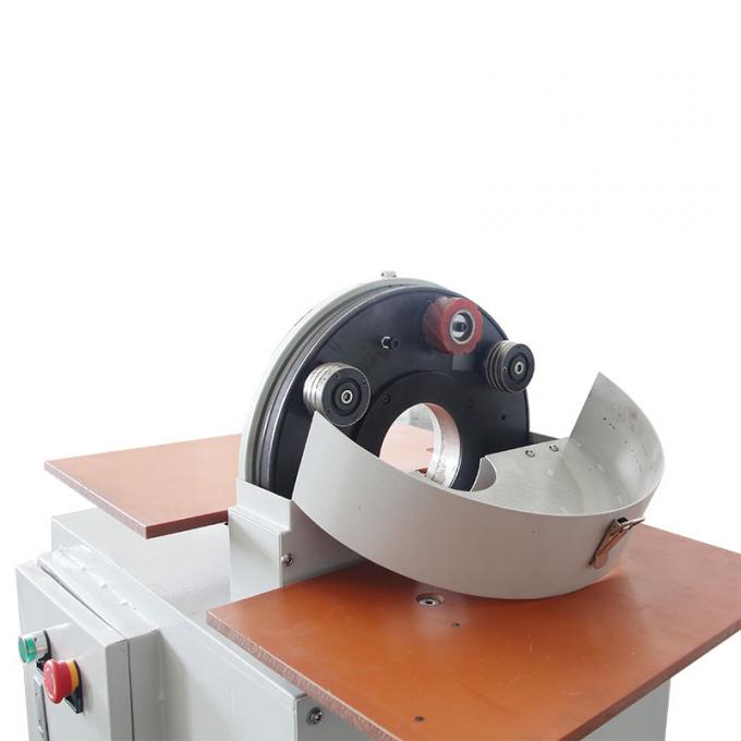 Машина для полировки труб с 2,2 кВт главным двигателем и 17 м/с линейной скоростью абразивного ремня 5